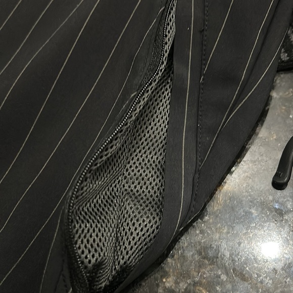 Helly Hansen Snow Pants - Picture 5 of 7